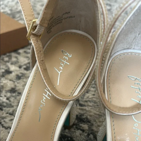 Betsey Johnson Cream Heeled Sandals with Ankle Strap wedding bridal - Picture 7 of 7